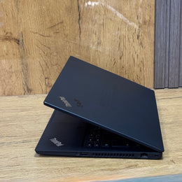 Lenovo ThinkPad T14 Gen 2 – 4-Core Intel Core i5 11th Gen | Business-Class Performance – Certified | Checked by Technology Zone