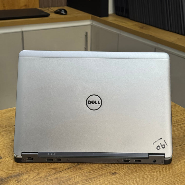 Dell Latitude 7440 – 2-Core Intel Core i5 4th Gen | Business Laptop – Certified | Checked by Technology Zone