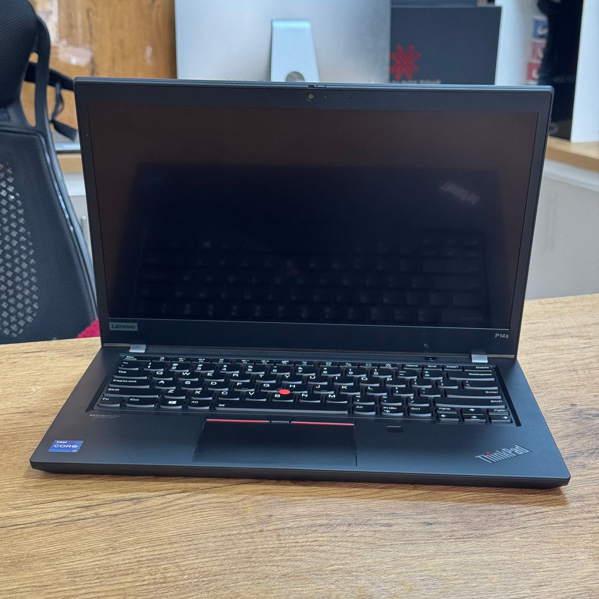 Lenovo ThinkPad P14s Mobile Workstation – Intel Core i7 (4-Core, 11th Gen) | NVIDIA T500 4GB | Full HD Display – Certified | Checked by Technology Zone