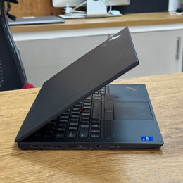 Lenovo ThinkPad P14s Mobile Workstation – Intel Core i7 (4-Core, 11th Gen) | NVIDIA T500 4GB | Full HD Display – Certified | Checked by Technology Zone