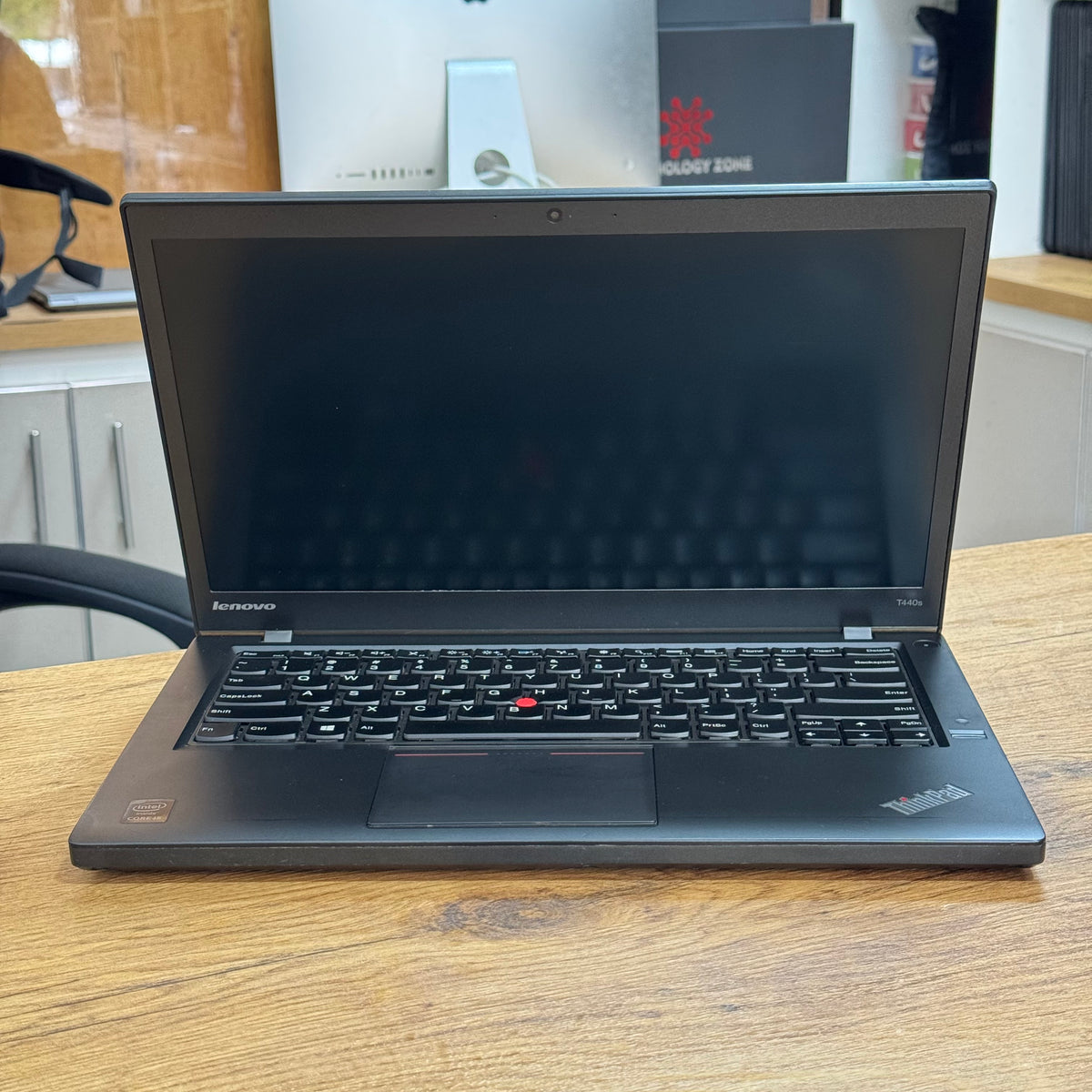 Lenovo ThinkPad T440s – 2-Core Intel Core i7 4th Gen | Business Ultralight Laptop – Certified | Checked by Technology Zone