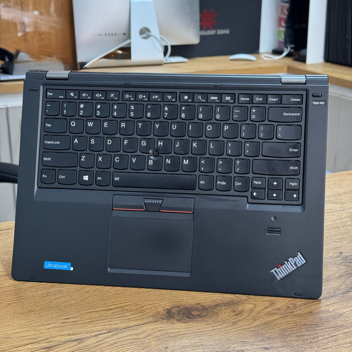 Lenovo ThinkPad Yoga 460 – 2-Core Intel Core i5 6th Gen | 360° Touchscreen Convertible – Certified | Checked by Technology Zone
