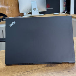 Lenovo ThinkPad X1 Carbon Gen 4 – 2-Core Intel Core i5 6th Gen | Ultralight Business Laptop – Certified | Checked by Technology Zone