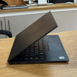 Lenovo ThinkPad X1 Carbon Gen 8 – 4-Core Intel Core i5 10th Gen | Premium Ultralight Business Laptop – Certified | Checked by Technology Zone