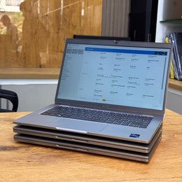 Dell Latitude 5330 – 10-Core Intel Core i7 12th Gen | Business Laptop – Certified | Checked by Technology Zone
