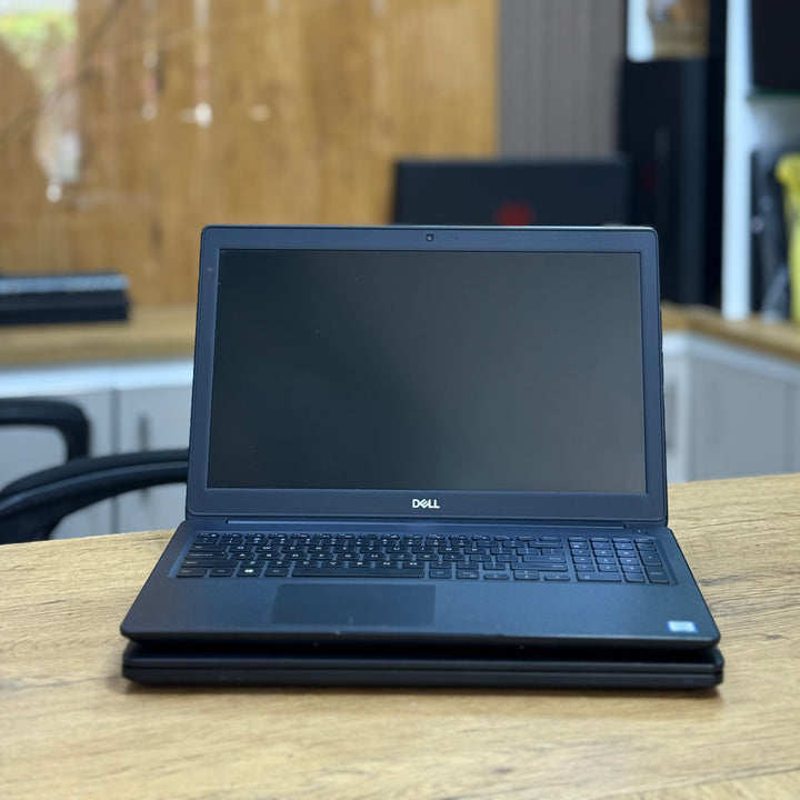 Dell Latitude 3580 15.6″ Core i7 7th Gen (2GB Dedicated Graphics Card) – Certified | Checked by Technology Zone
