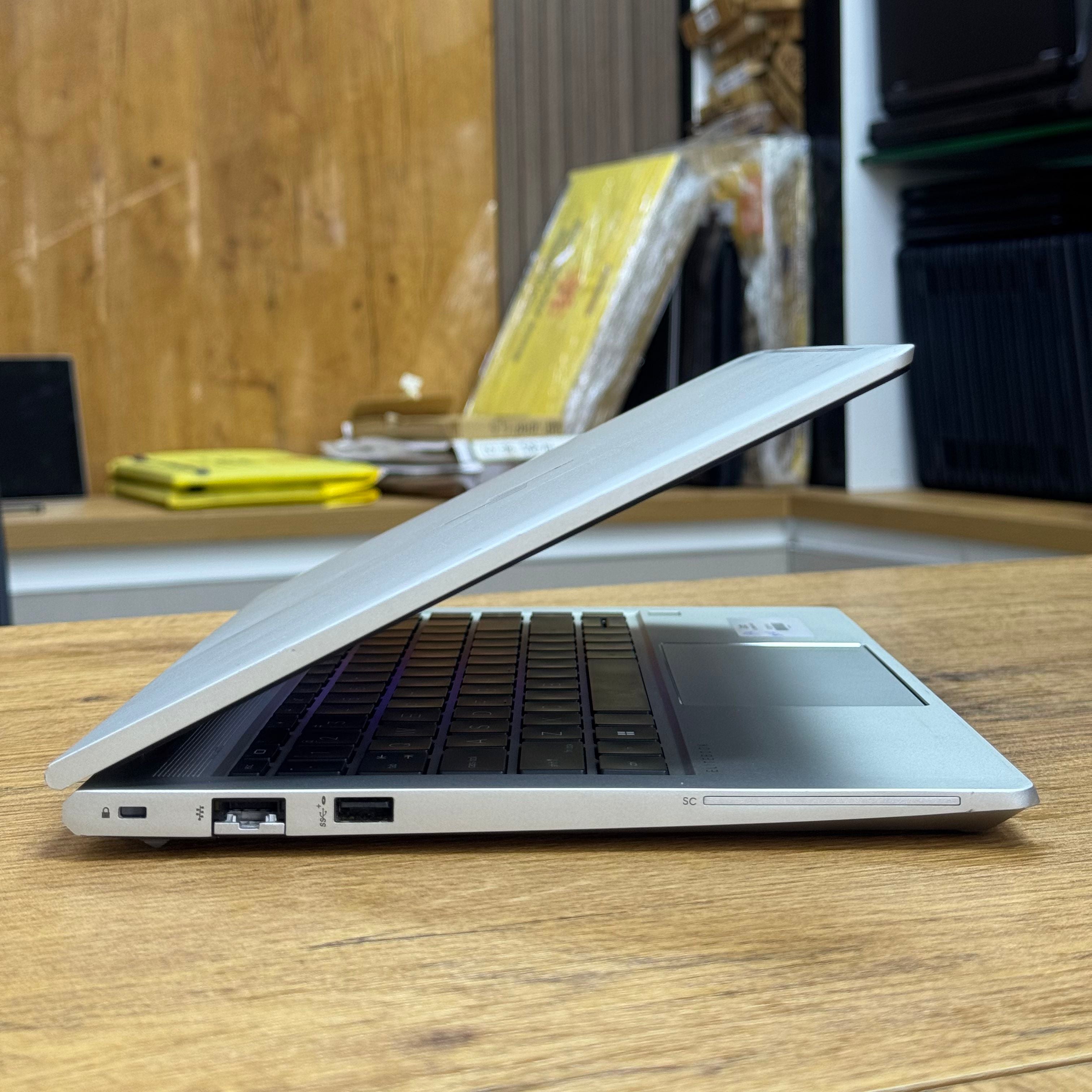 HP EliteBook 630 G10 – 10-Core Intel Core i7 13th Gen | 13.3