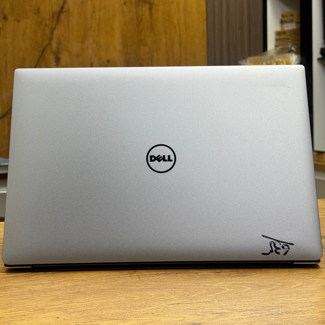 Dell Precision 5520 Mobile Workstation – Intel Core i7 (4-Core, 7th Gen) | NVIDIA Quadro M1200 4GB | Full HD Display – Certified | Checked by Technology Zone