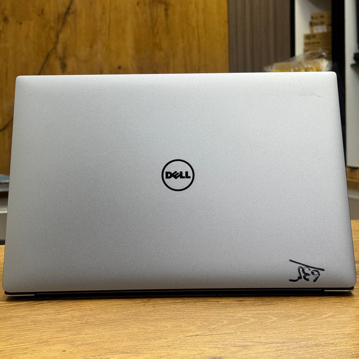 Dell Precision 5520 Mobile Workstation – Intel Core i7 (4-Core, 7th Gen) | NVIDIA Quadro M1200 4GB | Full HD Display – Certified | Checked by Technology Zone