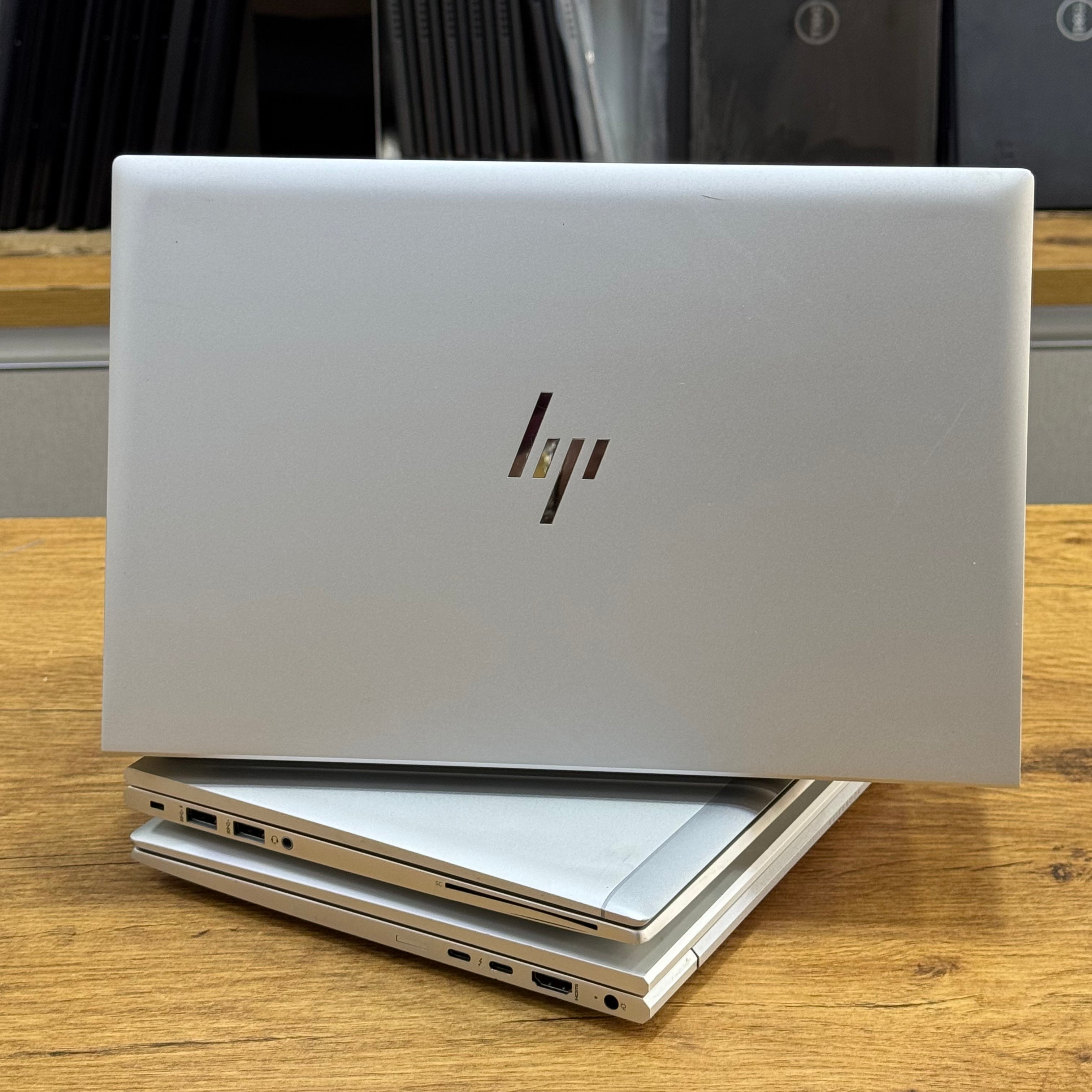 HP EliteBook 835 G8 – 8-Core AMD Ryzen 7 PRO 5850U | Business-Class Performance – Certified | Checked by Technology Zone