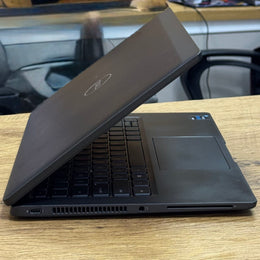 Dell Latitude 7420 – 4-Core Intel Core i7 11th Gen | Business-Class Performance – Certified | Checked by Technology Zone