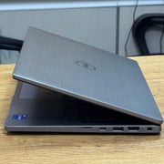 Dell Latitude 7320 – 4-Core Intel Core i7 11th Gen | Business-Class Performance – Certified | Checked by Technology Zone