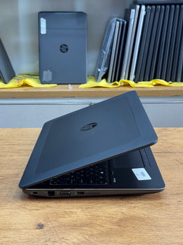 HP ZBook Studio 15 G5 Mobile Workstation – Intel Core i7 (4-Core, 7th Gen) | Intel HD Graphics 630 (Shared) | Full HD Display – Certified | Checked by Technology Zone