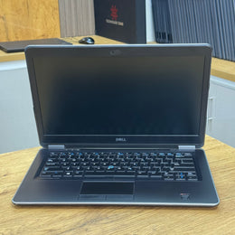 Dell Latitude 7440 – 2-Core Intel Core i7 4th Gen | Business Laptop – Certified | Checked by Technology Zone