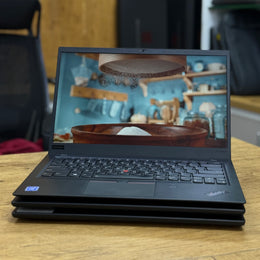 Lenovo ThinkPad X1 Carbon Gen 6 14.0″ Core i5 8th Gen (4 Cores) Intel Integrated Graphics – Certified | Checked by Technology Zone